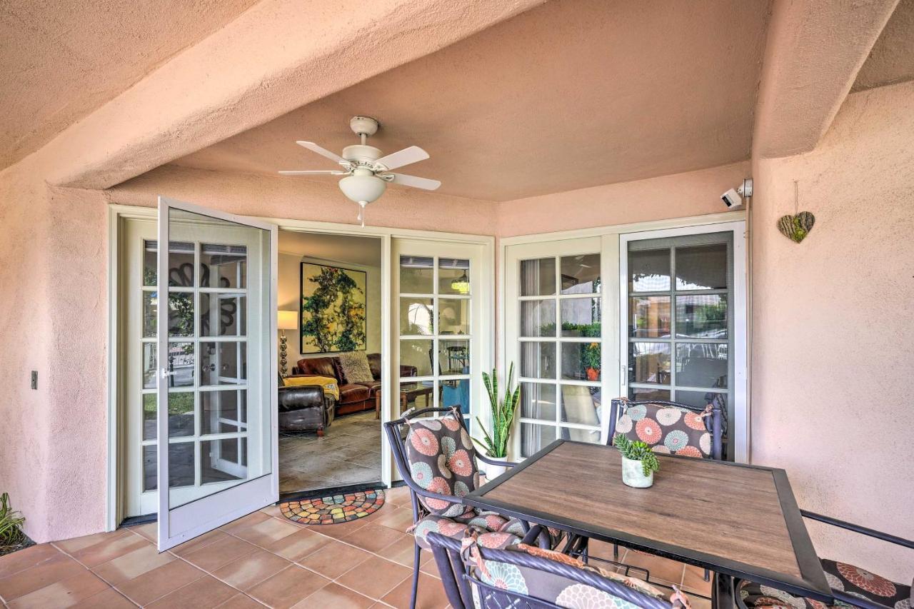 Condo With Patio, Walk To Downtown Palm Springs! Exterior photo